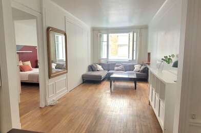 Appartement 3 pièces 2500 €