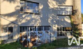 Garage  360 m² à vendre à Maurs (15600)