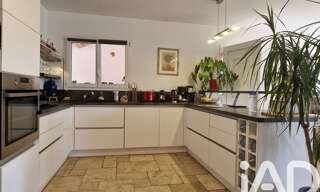 Maison 5 Pièces 152 m² à vendre à Saint-Paul-en-Forêt (83440)