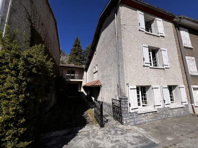 Maison 5 pièces 111 m² à Foix — photo du bien