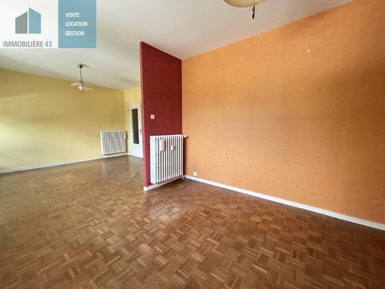 T4 90 M2 RDC SURELEVE  + STATIONNEMENT,CAVE ,GRENIER  SECTEUR SECURITE SOCIAL — photo 1