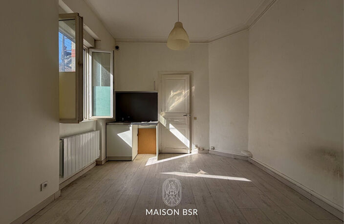 Grand studio lumineux de 21,70 m2 - Quartier Toutes Aides — photo 2