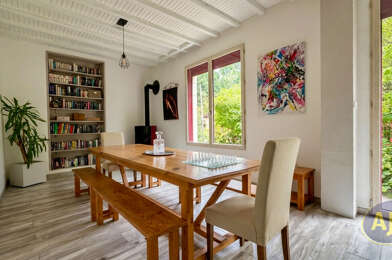 Maison 8 pièces 299500 €