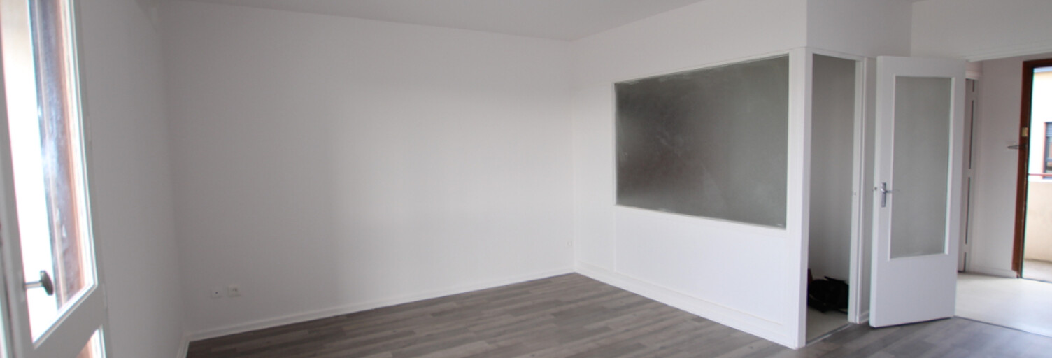 Appartement 1 Pièce 34 m² à louer à Bron (69500)
