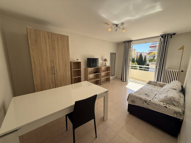 A VENDRE 2 P CANNES BAS CARNOT — photo 1