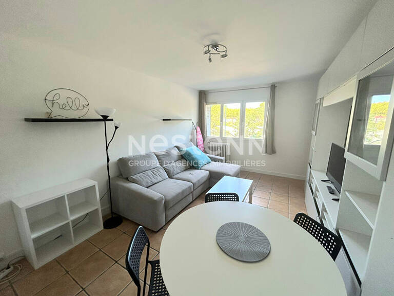 Toulouse Rangueil 31400 à deux pas des Facultés , Agréable T3 de 56.45m² très bien agencé , avec petit balcon, cave et place de parking , CHAUFFAGE COLLECTIF — photo 1