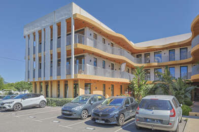 Commerce  250000 €