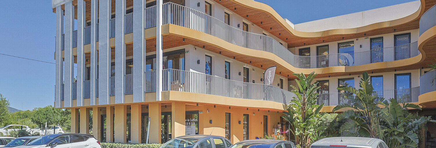 Commerce  58 m² à vendre à La Crau (83260)