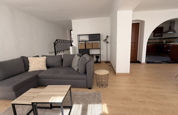Saint jeannet village superbe Appartement Duplex 4p accès voiture — photo 3