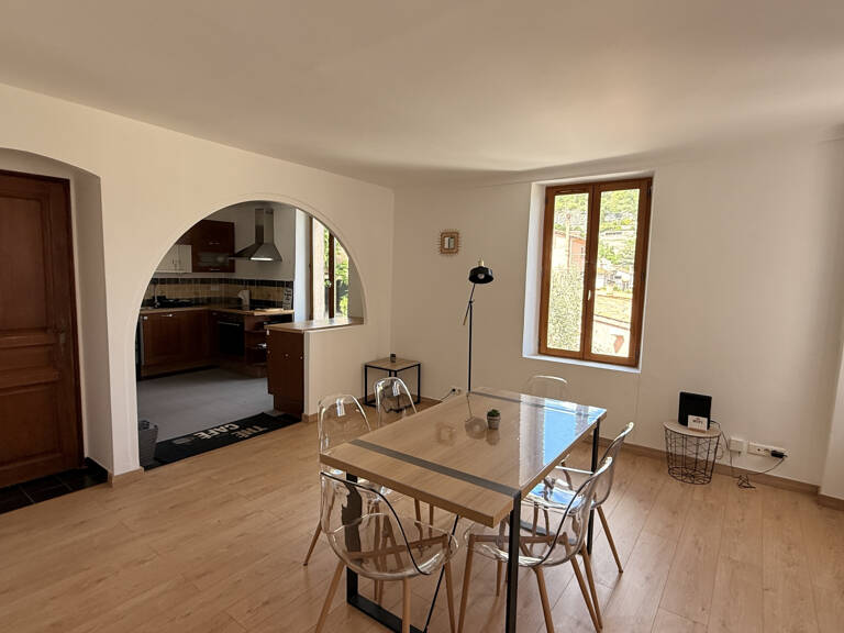 Saint jeannet village superbe Appartement Duplex 4p accès voiture — photo 1