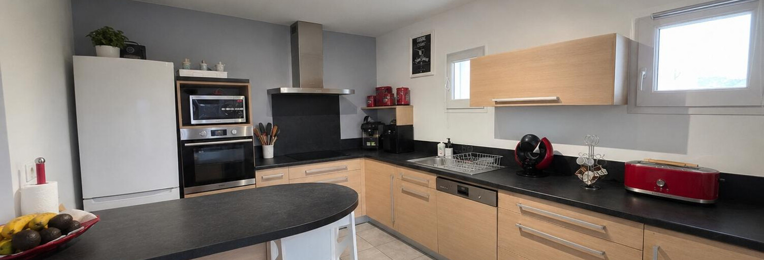 Appartement 4 Pièces 107 m² à louer à Luc-la-Primaube (12450)