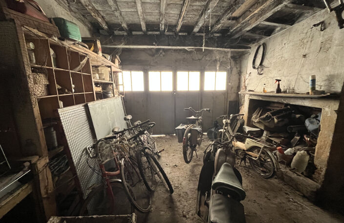 Immeuble à rénover avec garage — photo 5