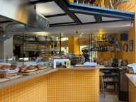 OPPORTUNITÉ RARE   VENTE DES MURS COMMERCIAUX   MARSEILLE 13005 — photo 2