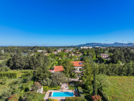 EN CAMPAGNE LIMITE MONTEUX, BELLE MAISON DE 178M2 SUR UN TERRAIN DE 1480M2 AVEC PISCINE ET GARAGE — photo 2