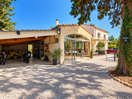 EN CAMPAGNE LIMITE MONTEUX, BELLE MAISON DE 178M2 SUR UN TERRAIN DE 1480M2 AVEC PISCINE ET GARAGE — photo 3
