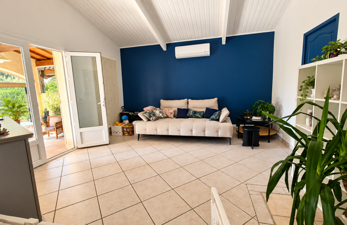 EN CAMPAGNE LIMITE MONTEUX, BELLE MAISON DE 178M2 SUR UN TERRAIN DE 1480M2 AVEC PISCINE ET GARAGE — photo 5