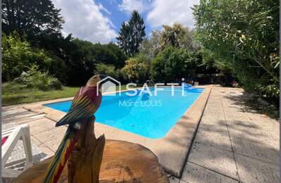 Piscine dépendance — photo du bien