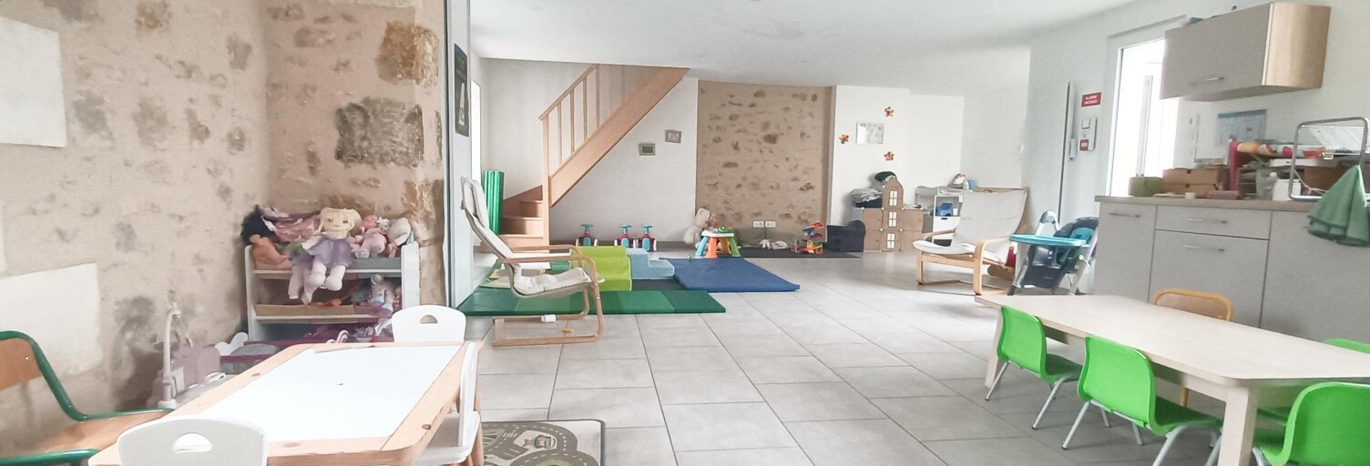 Maison 5 Pièces 126 m² à vendre à Lhommaizé (86410)