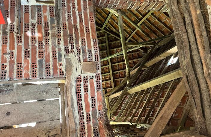 Grange sur superbe terrain de plus de 8000 m² — photo 3