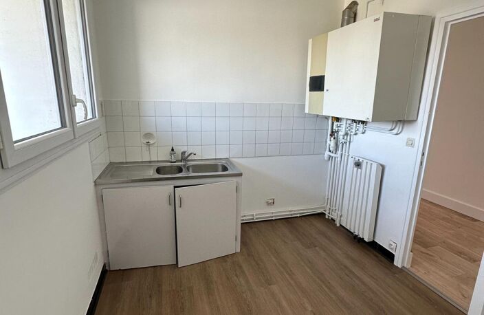 APPARTEMENT QUARTIER DE LA GARE AVEC ASCENSEUR — photo 3