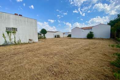 Terrain  438000 €