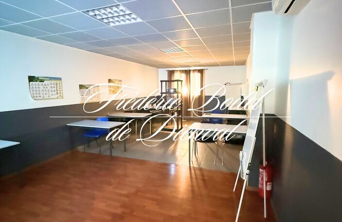 Vente Immeuble 255 m&sup2; — photo 3