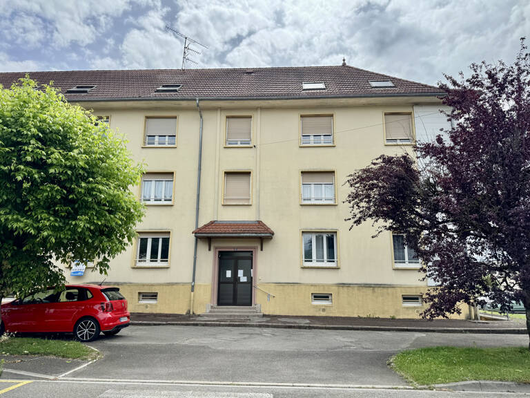 Vente appartement type T3 au rez-de-chaussée surélevé LURE — photo 1