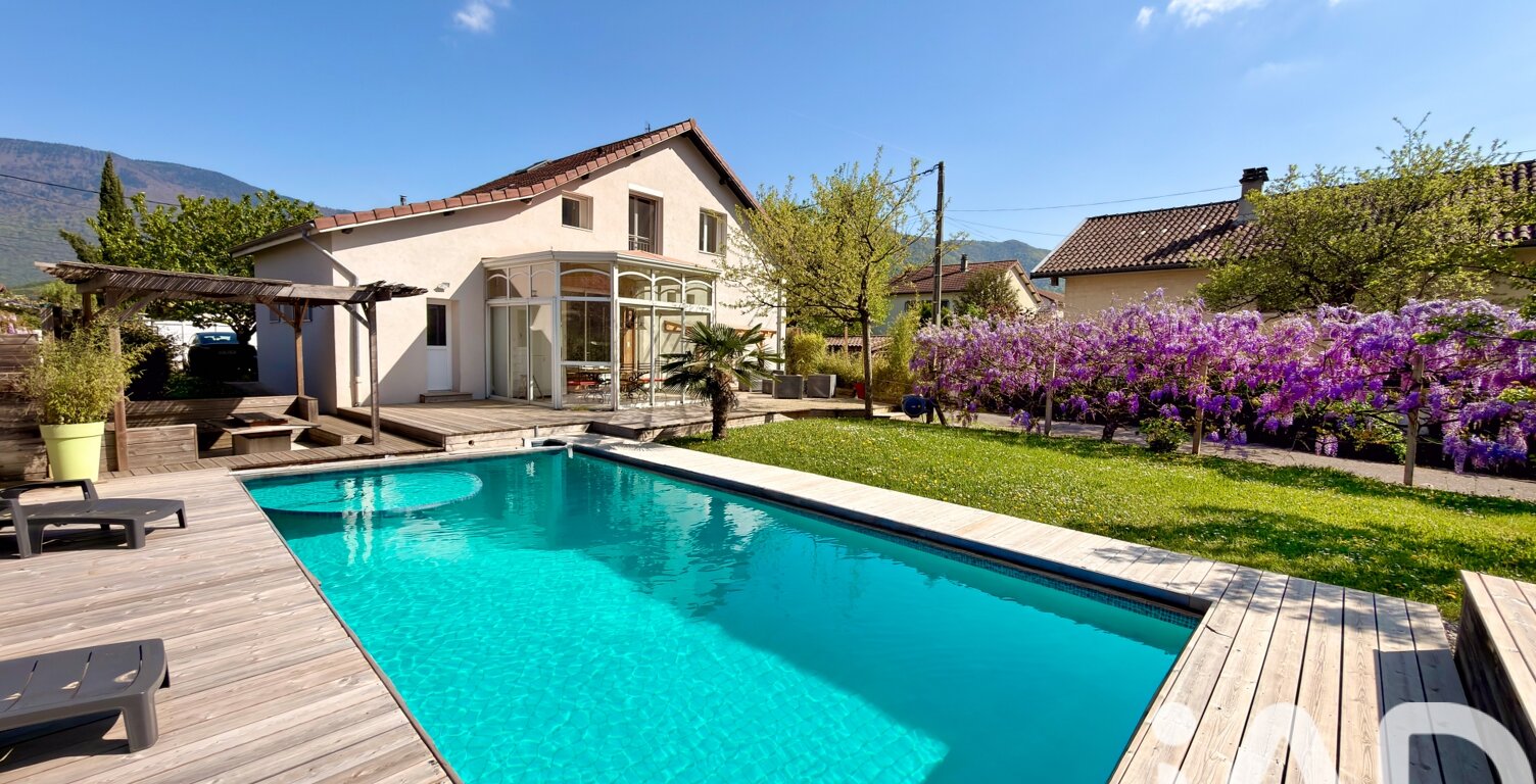 Vente Maison/villa 7 pièces — photo 1