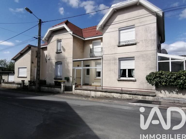 Vente Maison/villa 8 pièces — photo 1