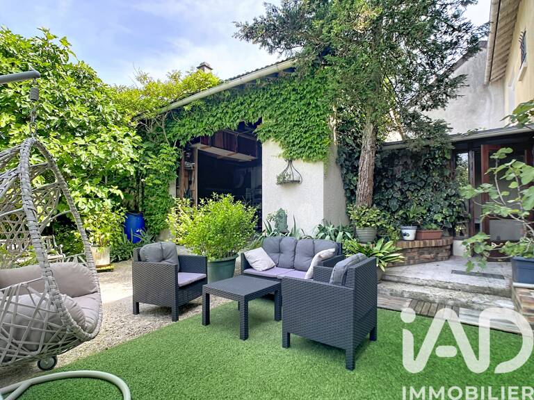 Vente Maison/villa 8 pièces — photo 1