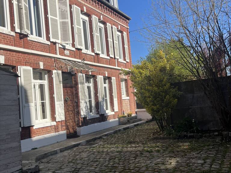 Vente Maison/villa 5 pièces — photo 1