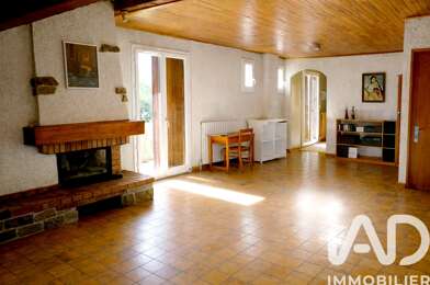 Appartement 5 pièces 239400 €