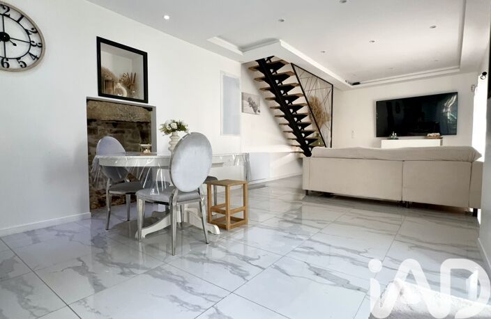 Vente Maison/villa 4 pièces — photo 2