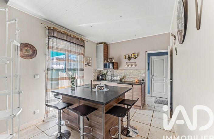 Vente Maison/villa 5 pièces — photo 2