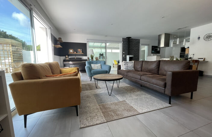 Au calme d'une impasse maison contemporaine 4 chambres — photo 5