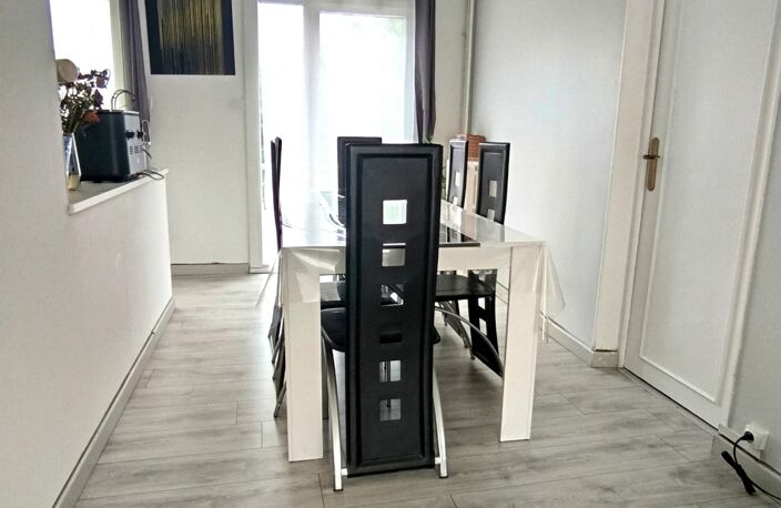 Vente Appartement 4 pièces — photo 2