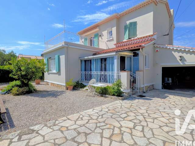Vente Maison/villa 4 pièces — photo du bien