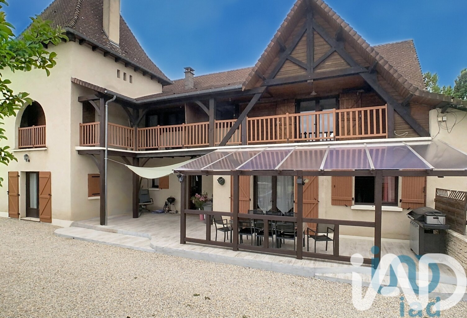 Vente Maison/villa 15 pièces — photo 1