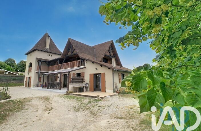 Vente Maison/villa 15 pièces — photo 2