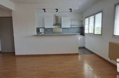 Appartement 4 pièces 99000 €