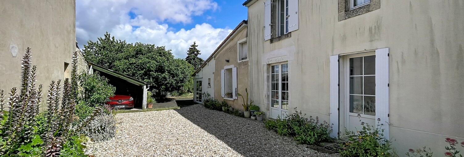 Maison 5 Pièces 97 m² à vendre à Coulonges-sur-l'Autize (79160)