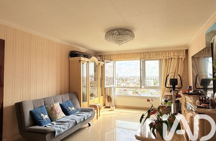 Vente Appartement 4 pièces — photo 2