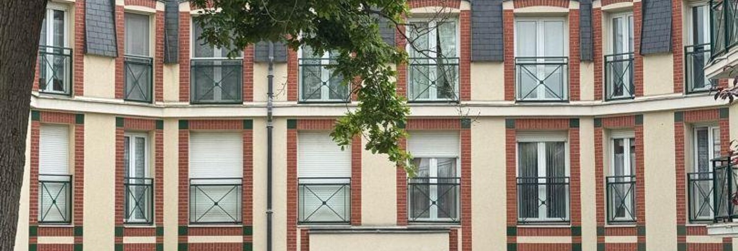Garage  12 m² à louer à Fontainebleau (77300)