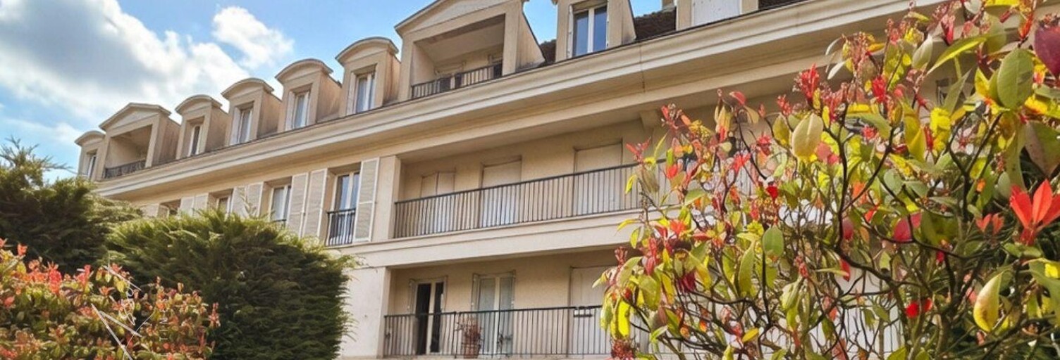 Garage  15 m² à louer à Fontainebleau (77300)