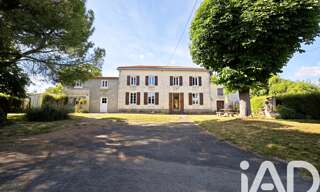 Maison 8 Pièces 225 m² à vendre à Saint-Pierre-de-Juillers (17400)