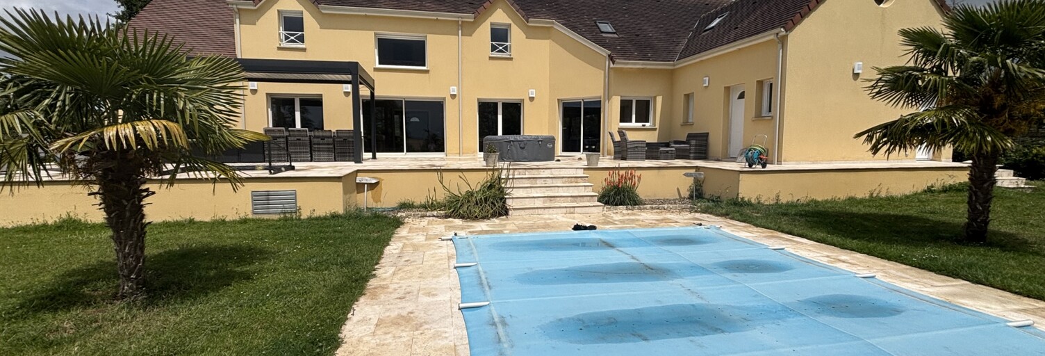 Maison 7 Pièces 325 m² à vendre à Manou (28240)