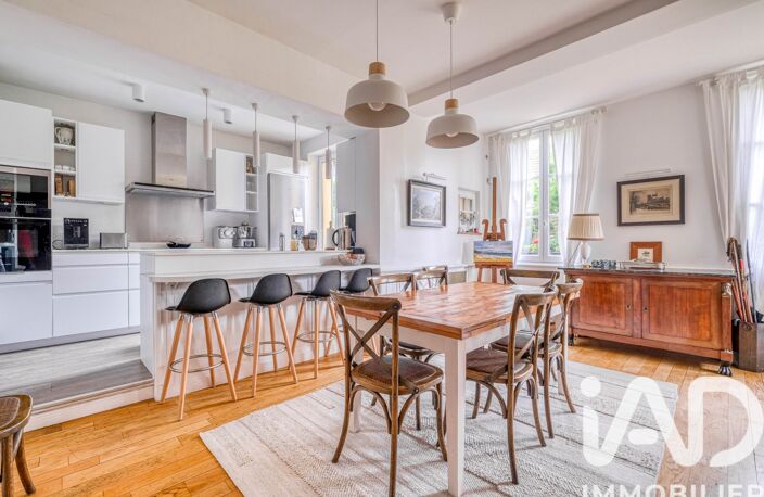 Vente Maison/villa 8 pièces — photo 2