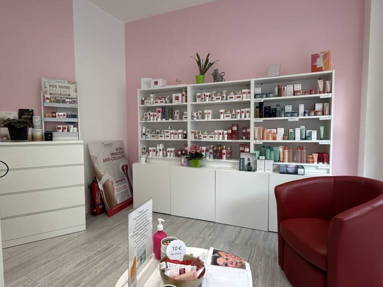 Vente Esthétique, Coiffure 80 m&sup2; — photo 1