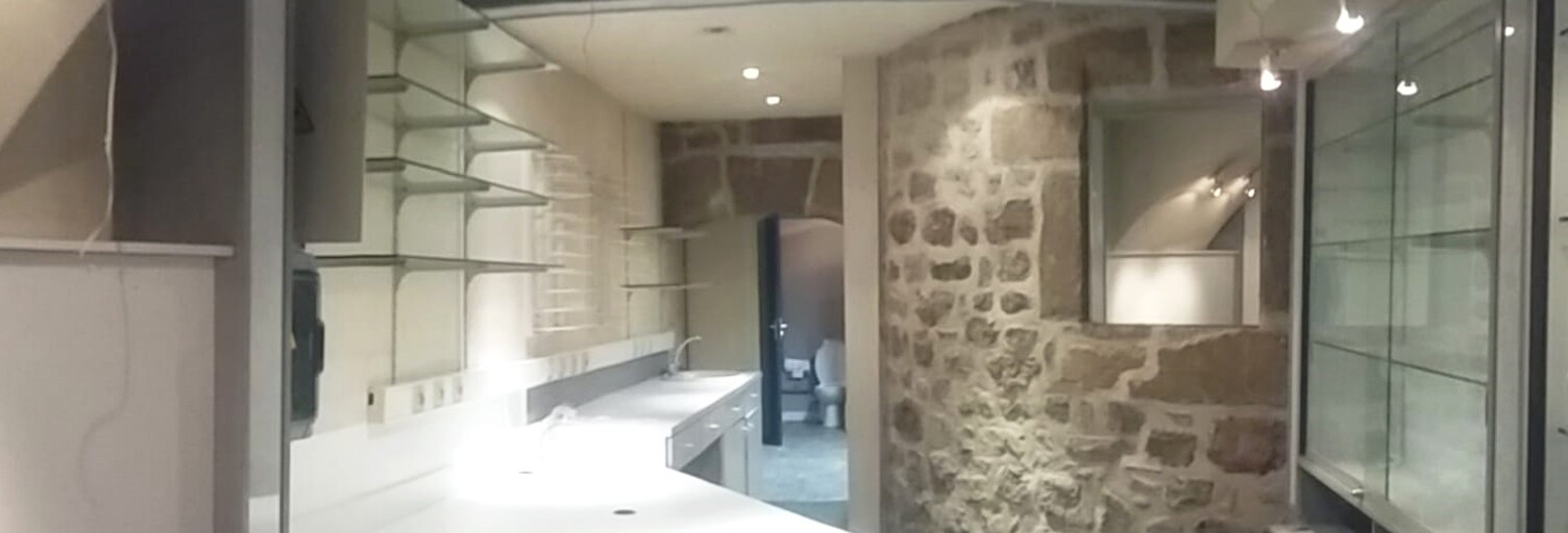 Immeuble  215 m² à vendre à Marvejols (48100)