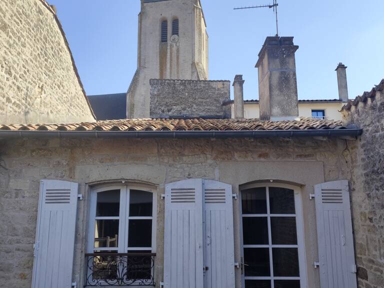 Vente Immeuble 350 m&sup2; — photo 1